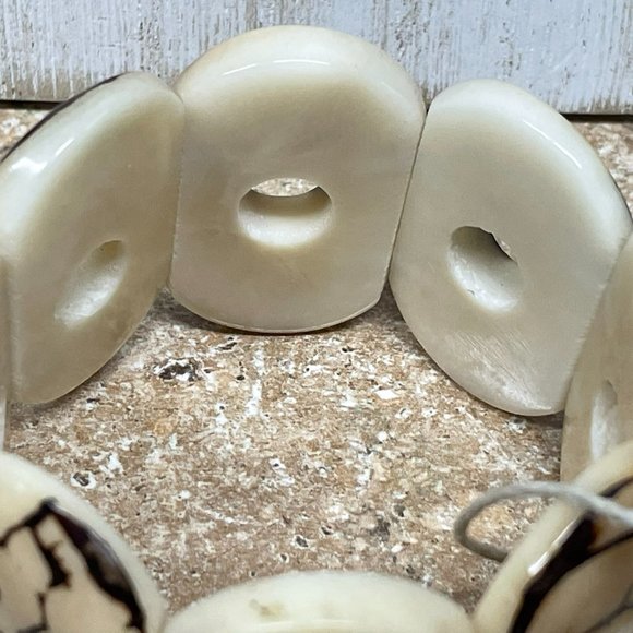 TAGUA NUTS TROPICAL NATURAL "VEGETABLE IVORY" STRETCH PANEL BRACELET FAIR TRADE - Picture 5 of 8